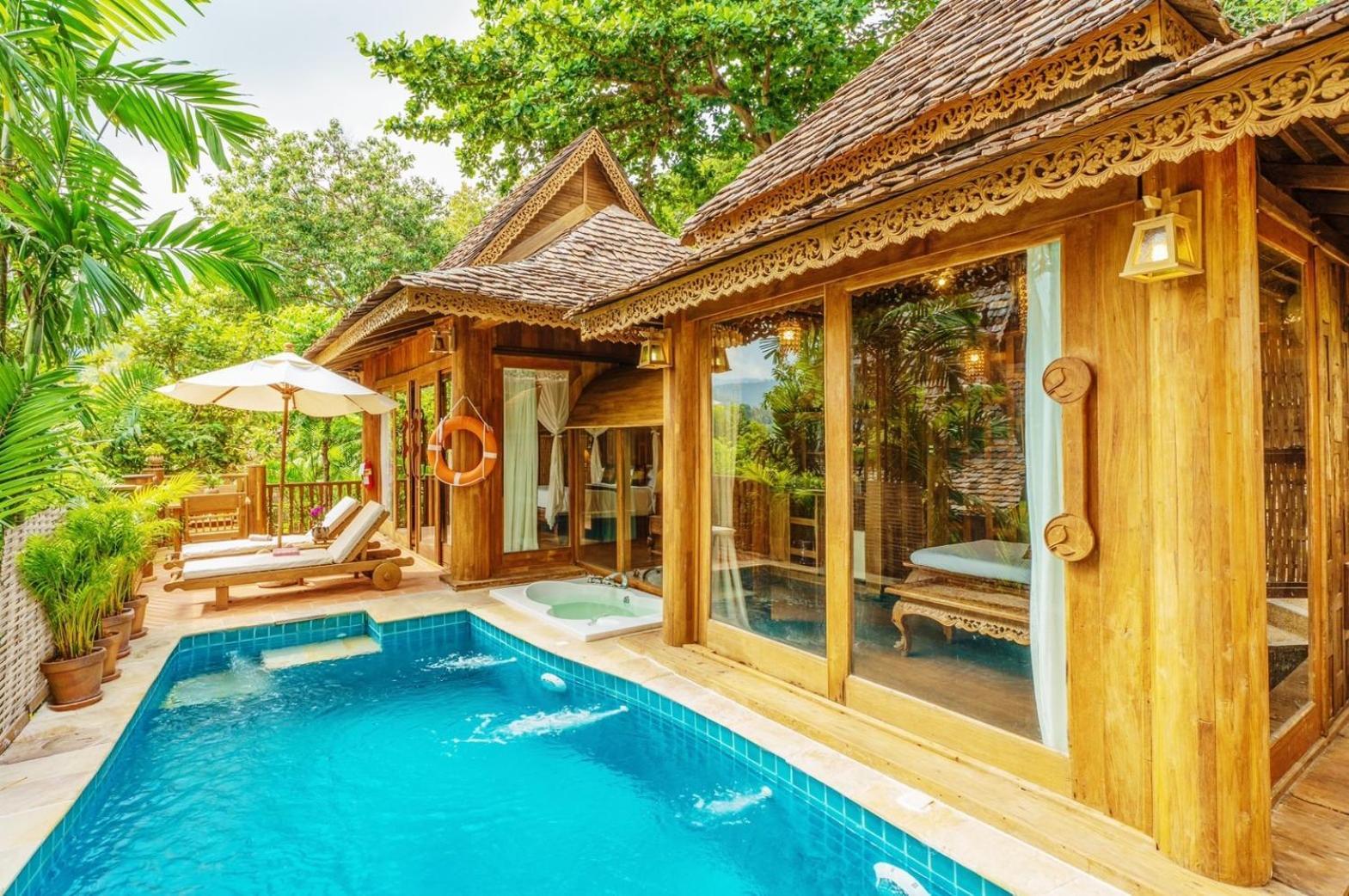Santhiya Koh Phangan Resort And Spa Exterior photo A pool villa at the resort
